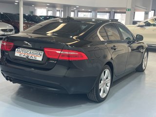 Jaguar XE 2.0 AJ200D Diesel RWD 180cv XE-Pure