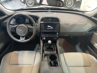 Jaguar XE 2.0 AJ200D Diesel RWD 180cv XE-Pure