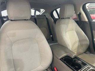Jaguar XE 2.0 AJ200D Diesel RWD 180cv XE-Pure