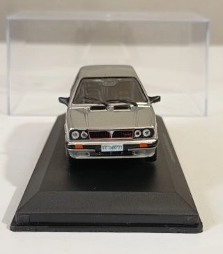 Modellino Lancia Delta HF 4WD 1986 1:43 nuova