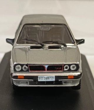 Modellino Lancia Delta HF 4WD 1986 1:43 nuova