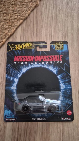 Hot Wheels Premium Mission Impossible 2021 BMW M5