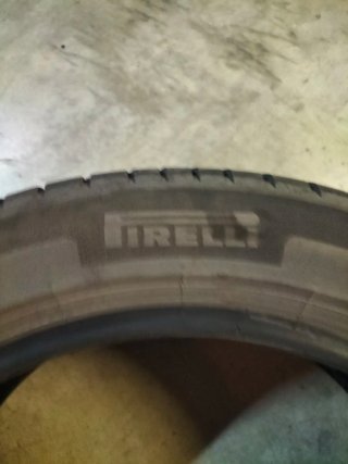 2 Neumáticos Pirelli Cinturato P7 225/50 R18 99W