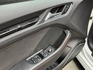 Audi A3 2.5 TFSI RS3 S tronic quattro Sportback