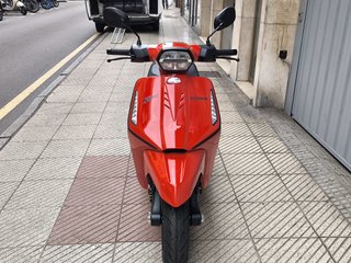 Lambretta X125 2026 Rojo 0 Km