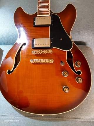 Guitarra Eléctrica Ibanez AS93-VLS + Funda