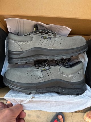 Zapatos de seguridad FORLI grises y negros