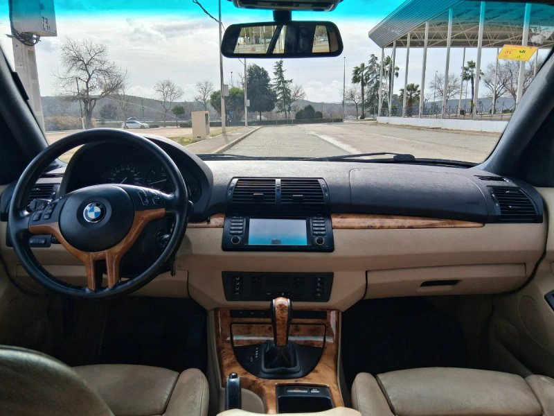BMW X5 2003 - foto 1