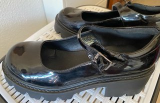 Zapatos negros charol plataforma hevilla Mary Jane