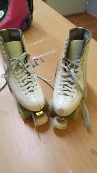 Patines Blancos semi profesionales