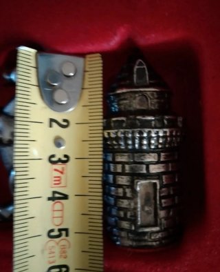 Ajedrez antiguo de metal