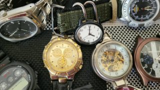 Lote de 15 relojes variados