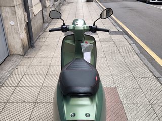 Lambretta V125 Special 2026 Verde Mate 0km