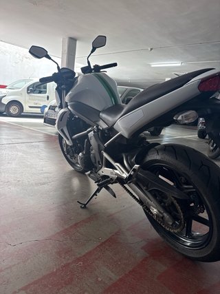 Kawasaki ER-6n limitada A2 2009 Color Blanco