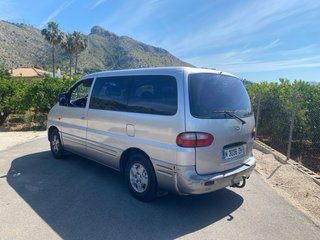 Hyundai H-1 camper