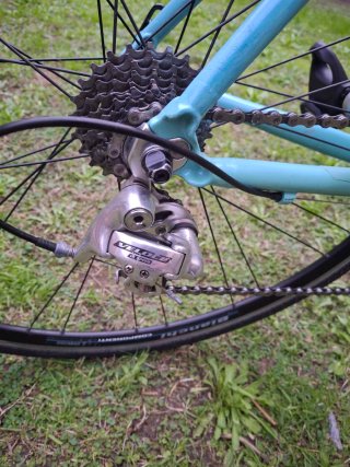 BIANCHI  Bicicleta de carretera