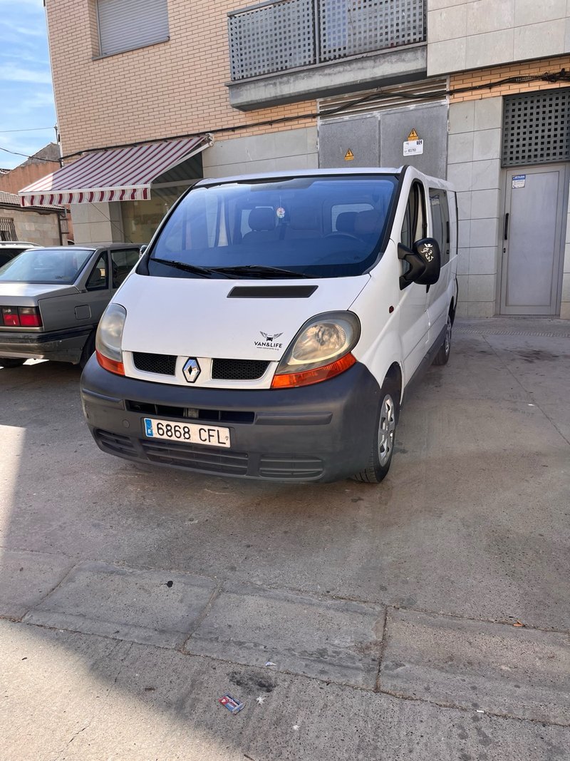 Renault Trafic 2004 - foto 1