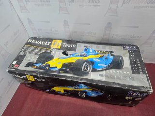 Coche RC Renault F1 Team Nikko - Nuevo sin usar
