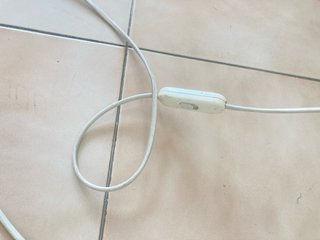 Lámpara cerámica beige y naranja