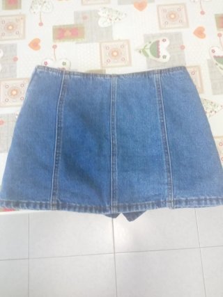 Falda pantalón vaquera Stradivarius