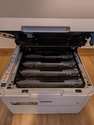 Impresora Brother HL-L3230CDW + 4 Toners nuevos