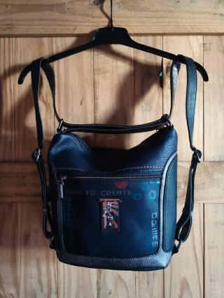 Bolso/Mochila Aneke sin usar.
