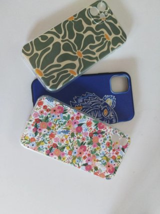 3 Fundas iPhone 11