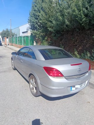 Opel Astra twing top