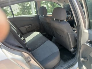 Opel Astra 2007