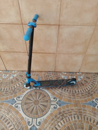 Patinete Stunt Riders Azul