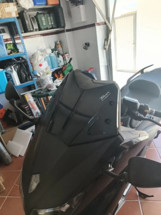 Cúpula deportiva Yamaha TMAX 530