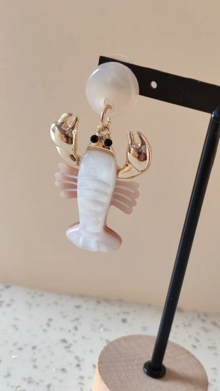 Pendientes Langosta Resina