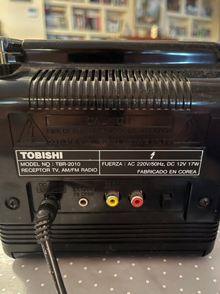 Televisor Portátil Vintage Tobishi 5”