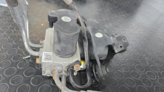 Modulo o valvula suspensión ABC Mercedes