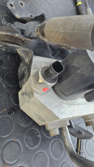 Modulo o valvula suspensión ABC Mercedes
