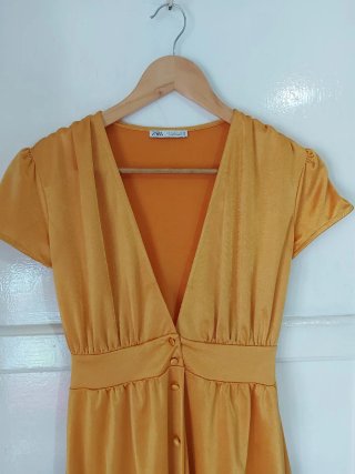 Vestido Mostaza Zara Talla S