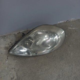 Faro Opel Vivaro