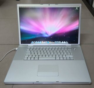 Apple MacBook Pro 4,1 2008