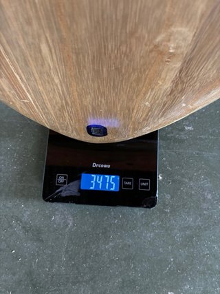 Tabla de surf madera hueca sostenible