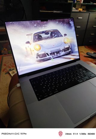 MacBook Pro M1 Pro"16