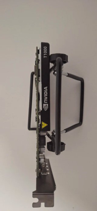 NVIDIA T1000 8GB + Adaptador