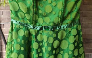 Vestido fiesta verde lunares palabra de honor