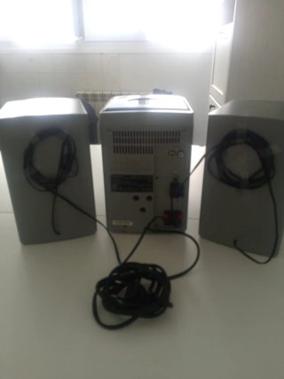 Mini cadena Aiwa azul y plata