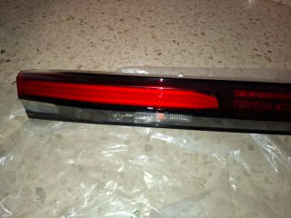 Luz trasera central Toyota C-HR