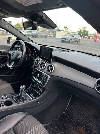 Mercedes-Benz Clase CLA 200d 2017