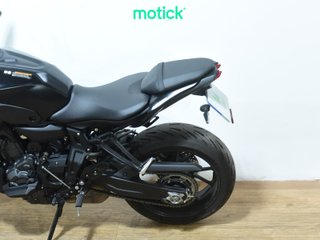 YAMAHA MT-07 (A2)