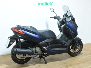 YAMAHA XMAX 125