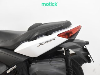YAMAHA XMAX 400