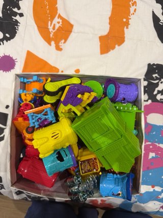 Zomblings Caja de Juguetes Amarilla