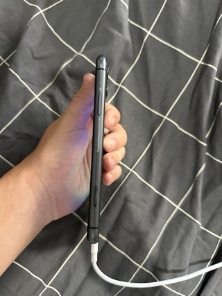 iPhone 11 Apple